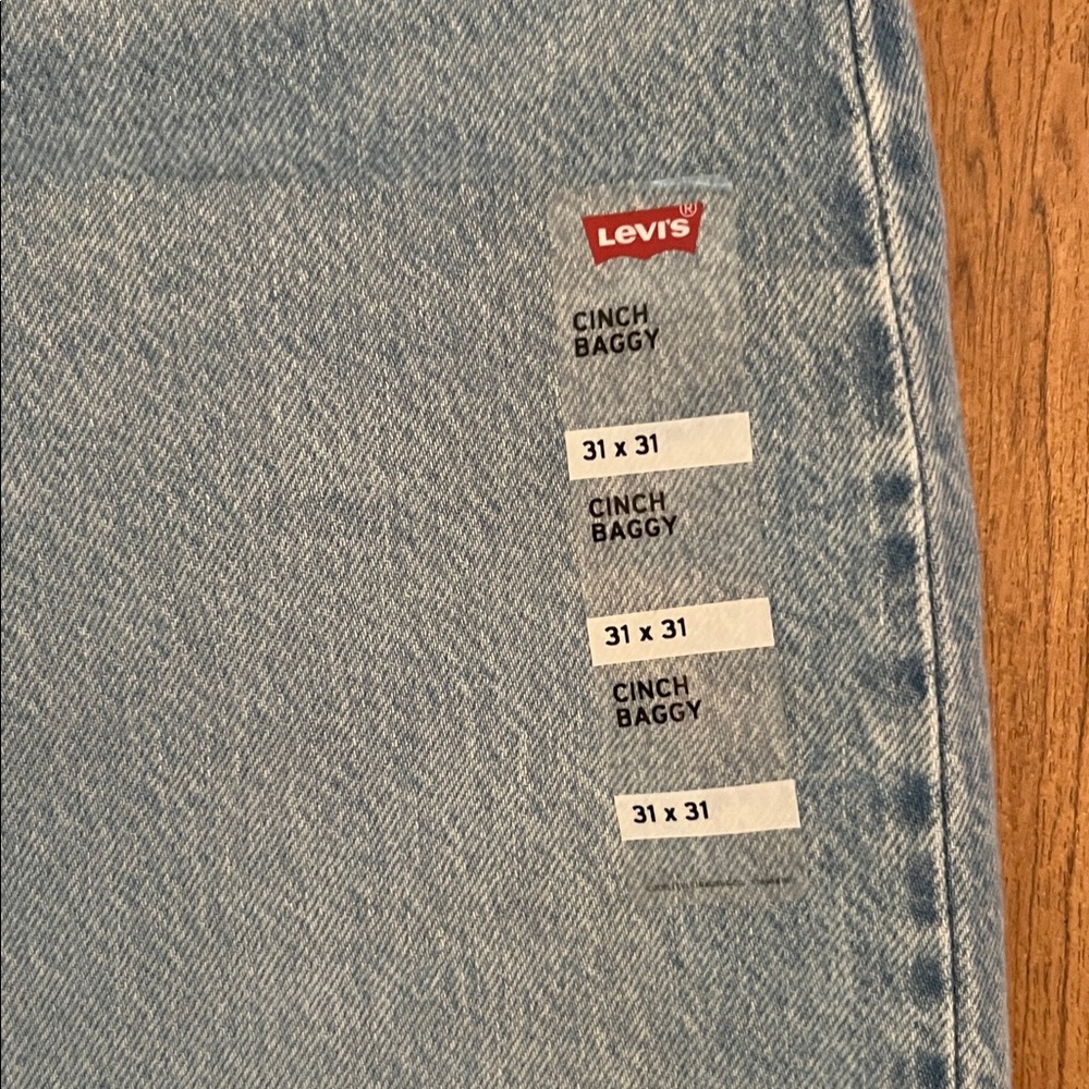 NWT Levi’s Cinch Baggy Jeans - Picture 7 of 16